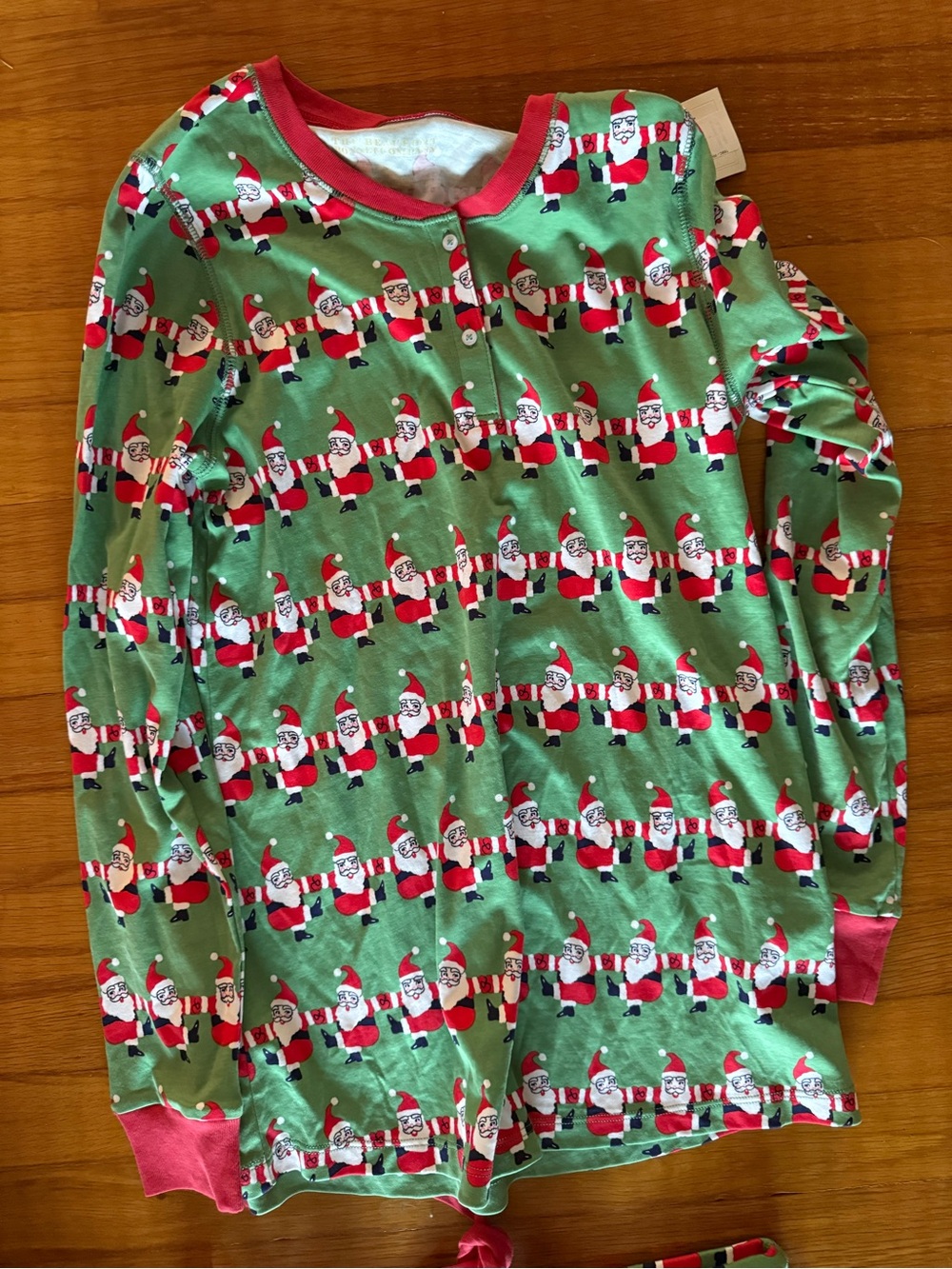 Holiday Santa Print Long Sleeve Pajama Top - Green & Red